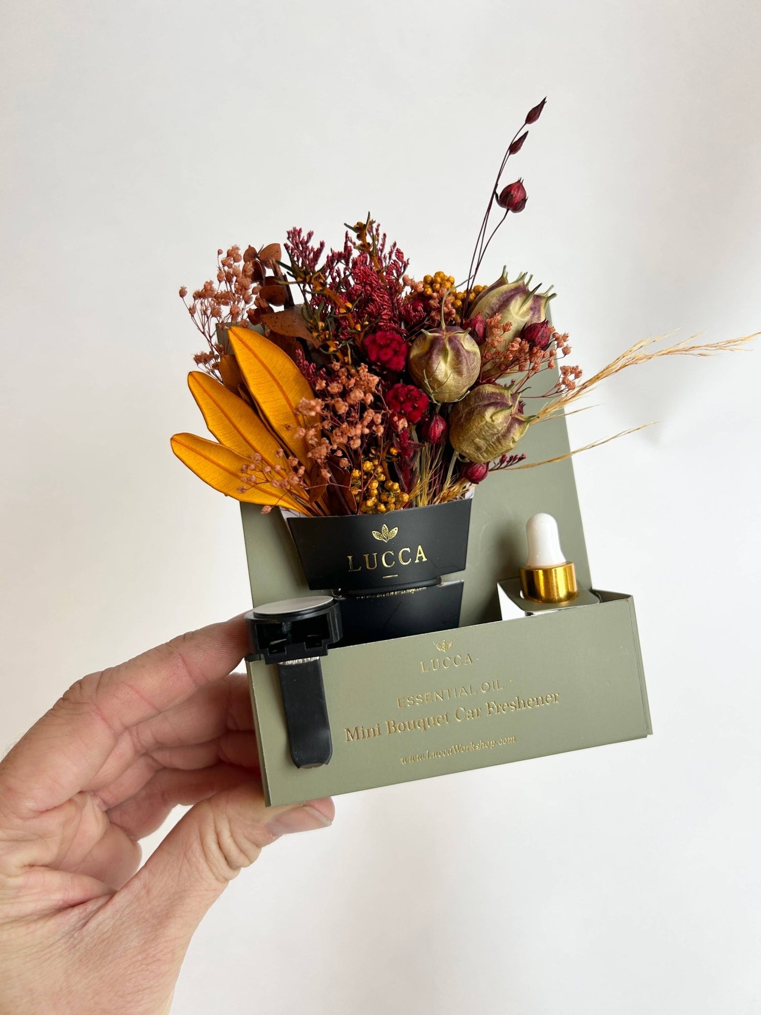 Lucca - Nontoxic Floral Car Air Freshener: Vanilla &amp; Rose - Eventide Botanical Wellness